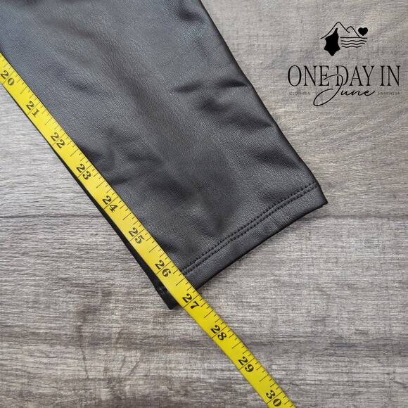 Loft Faux Leather Skinny Ankle Pants Size M - Picture 5 of 6